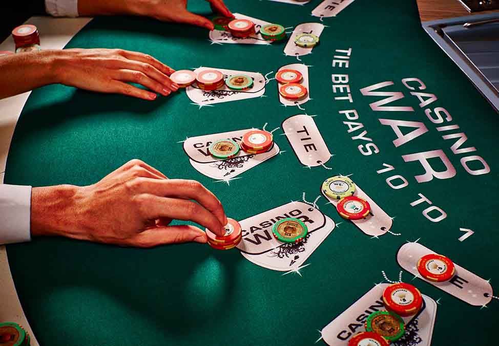 ایک اکاؤنٹ بنائیں یا Lucky Penny کیسینو میں لاگ ان کریں۔